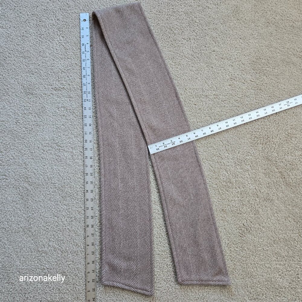 NWOT Tan Wool Herringbone Tailored/Structured Scarf Menswear Haberdashery - Picture 4 of 14